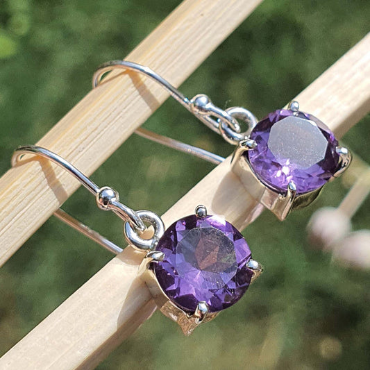 round amethyst earring
