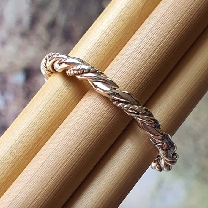 Oxidized Twisted Rope Band Ring | Sterling Silver
