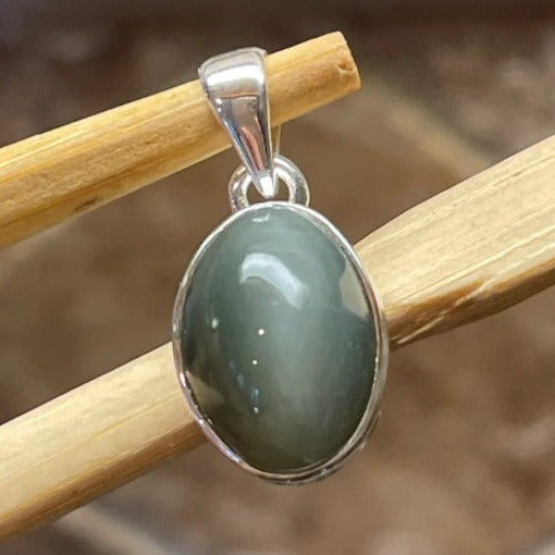 Cats eye pendant
