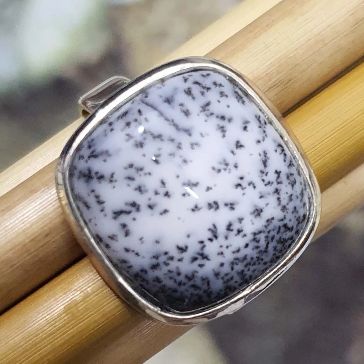 Dendritic opal ring