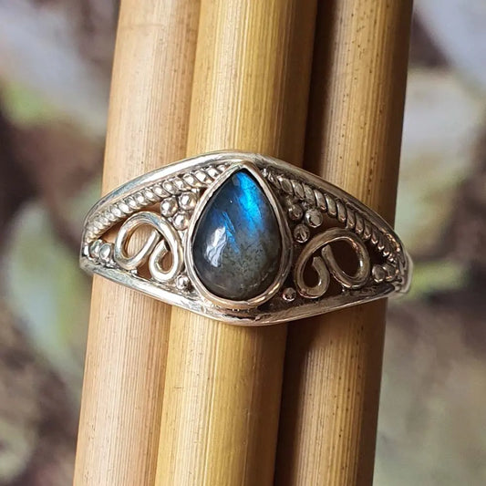 fire labradorite ring