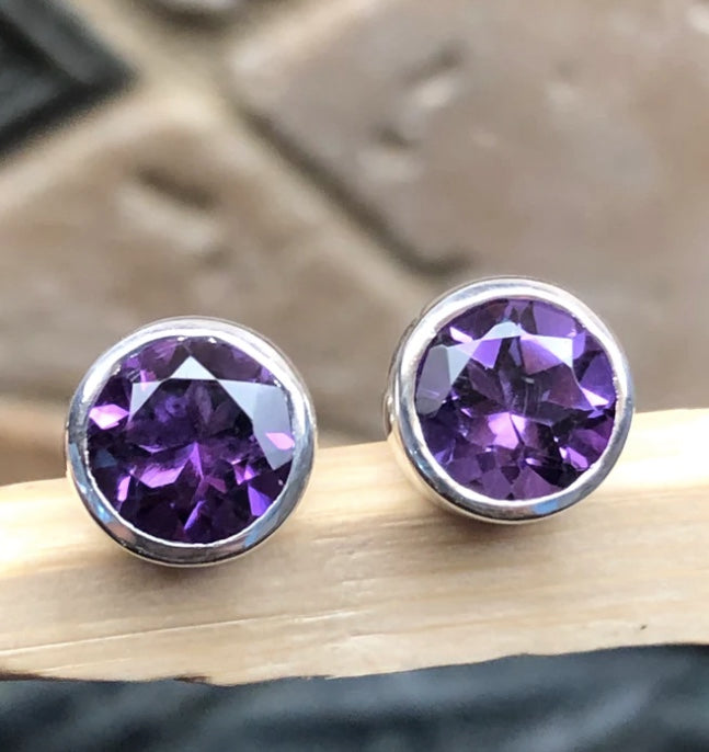 round amethyst stud earrings