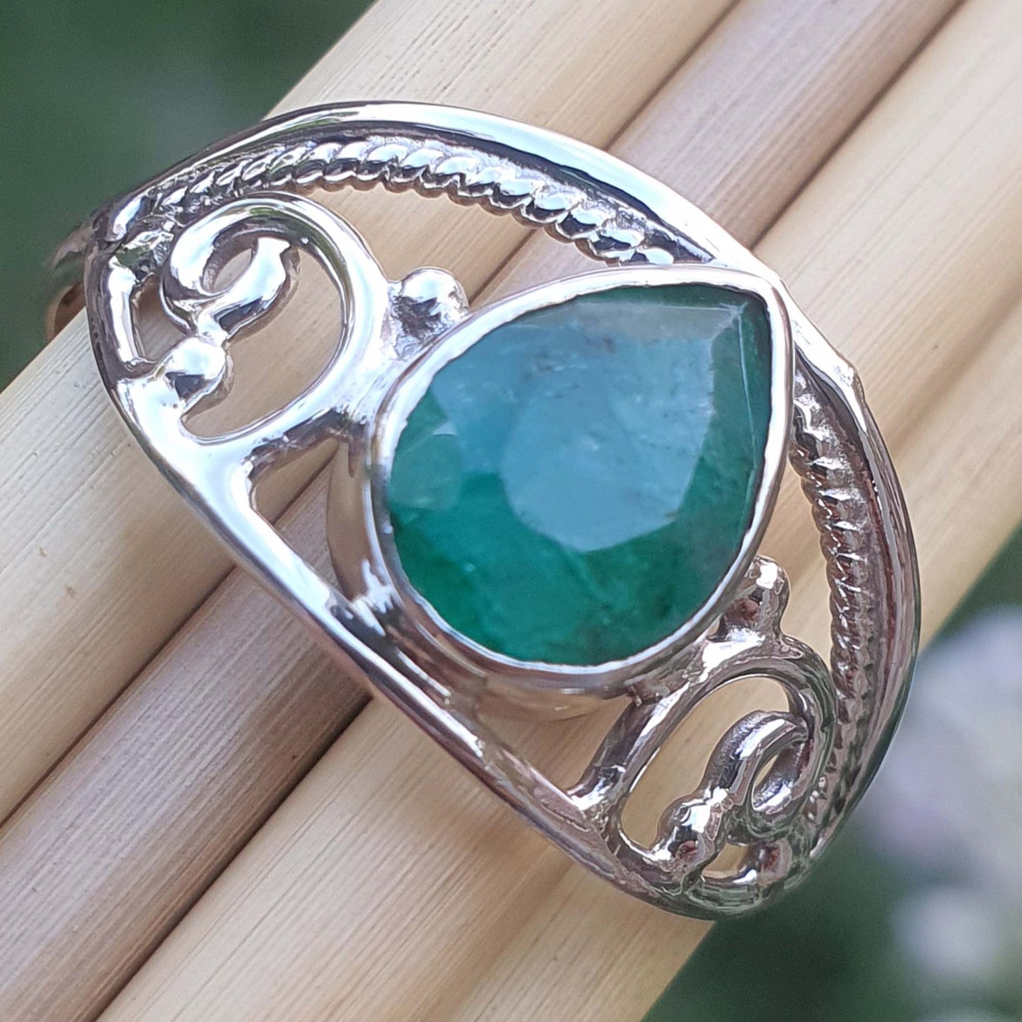 pear stone ring