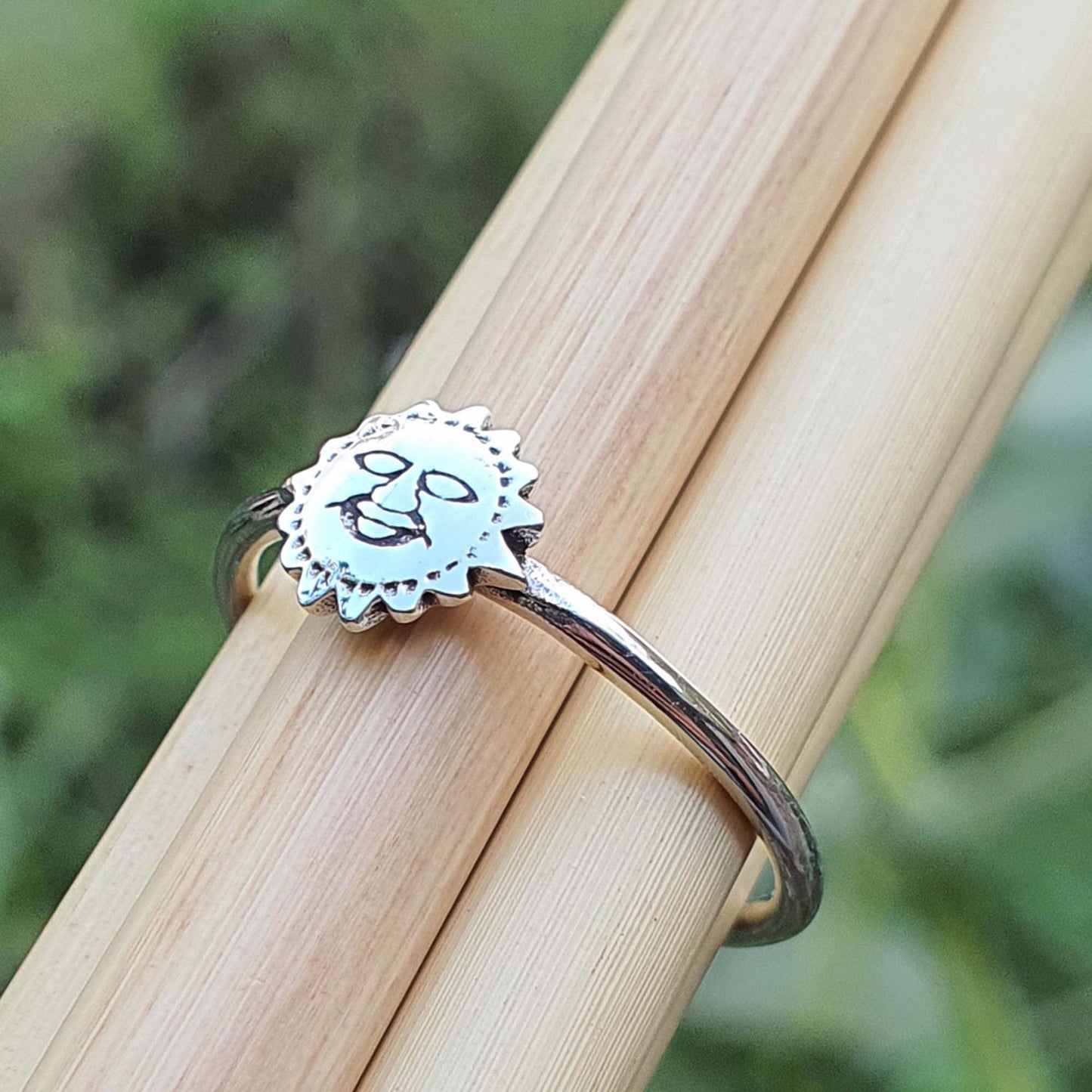 Laughing Sun Ring in 925 Silver