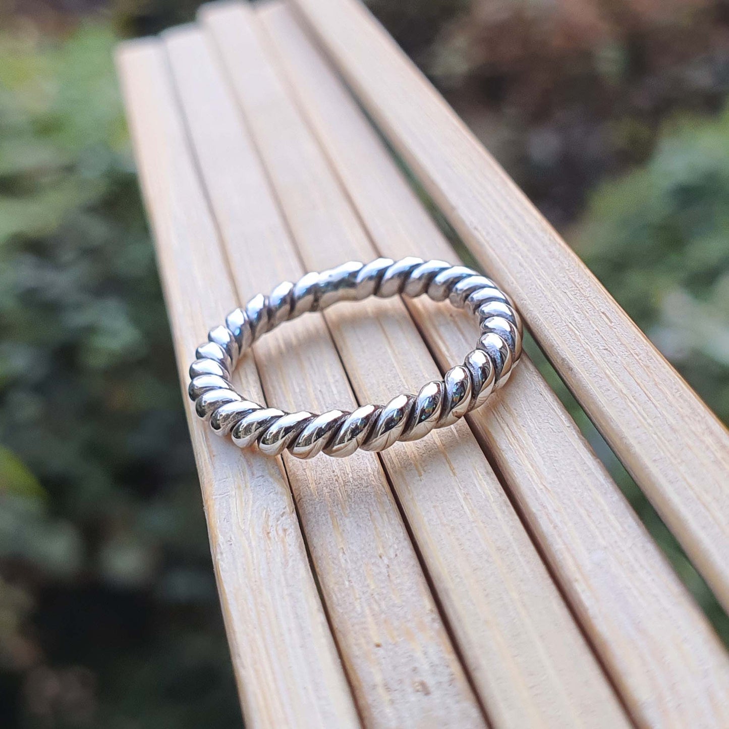 Twist Silver Ring in 925 silver