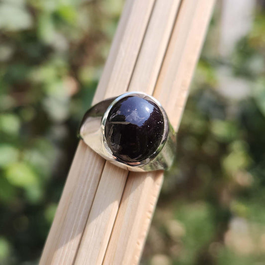 Mens Star Garnet Ring