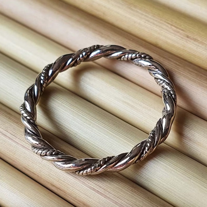 Oxidized Twisted Rope Band Ring | Sterling Silver